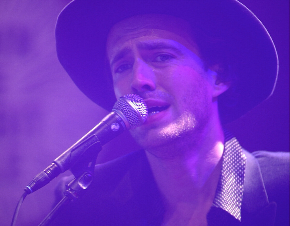 The Veils live op Down The Rabbit Hole 2014 3voor12 The Veils live op Down The Rabbit Hole 2014 3voor12